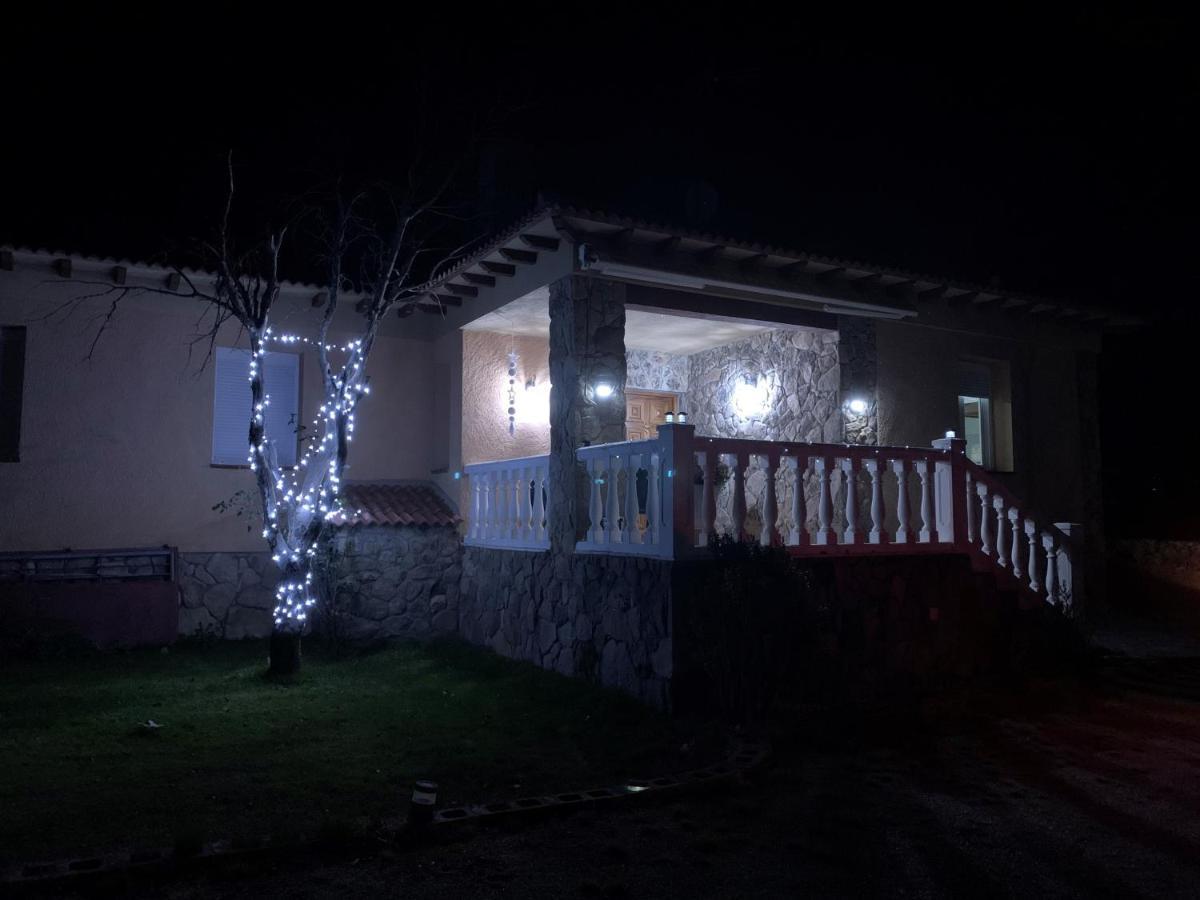 Villa Pancorbo Velayos Eksteriør bilde