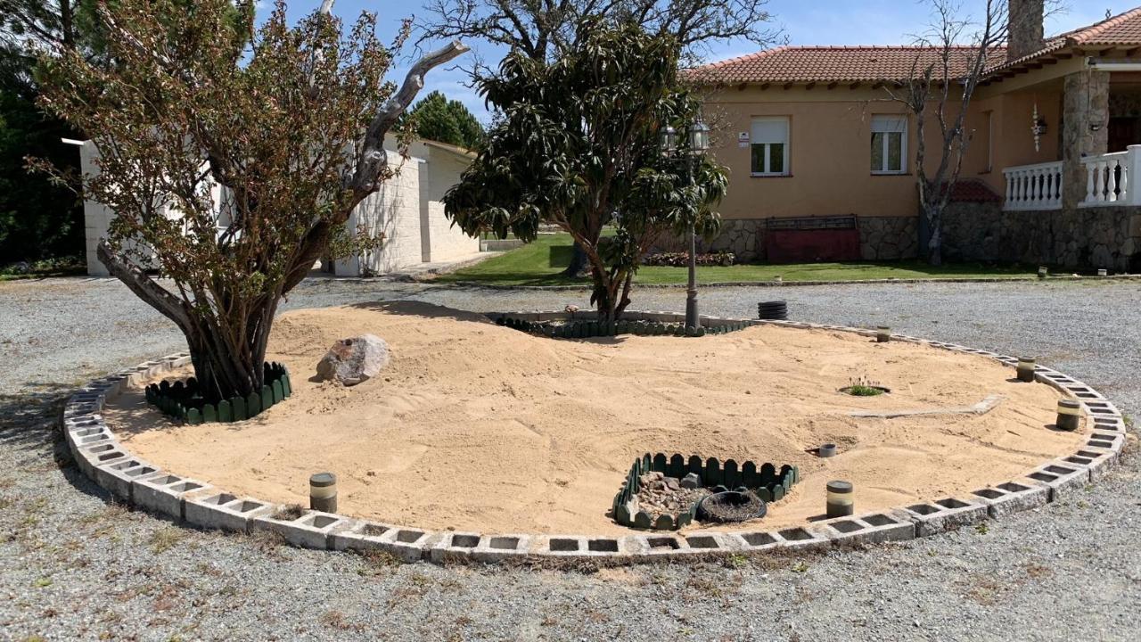 Villa Pancorbo Velayos Eksteriør bilde
