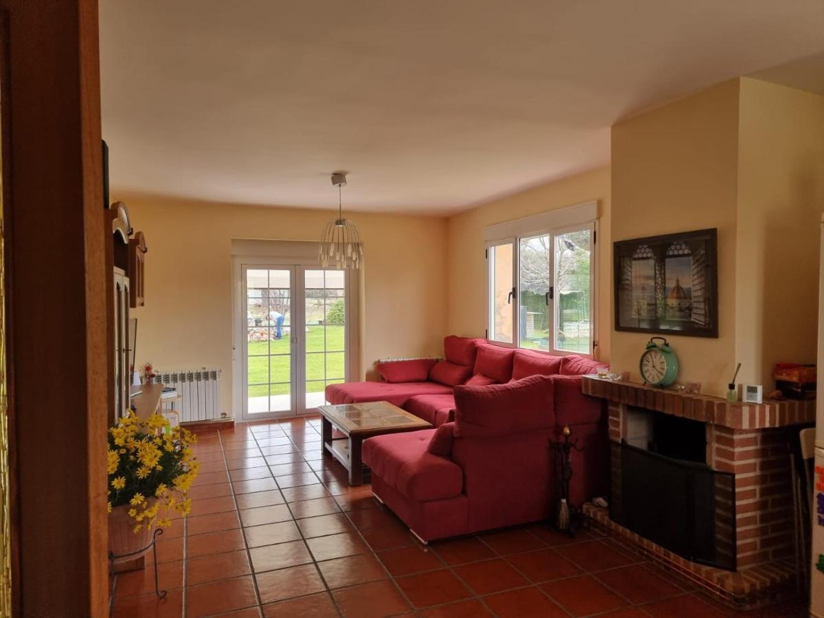 Villa Pancorbo Velayos Eksteriør bilde